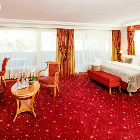 Hotel Alpenroyal - The Leading Of The World